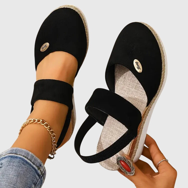 Black / 14