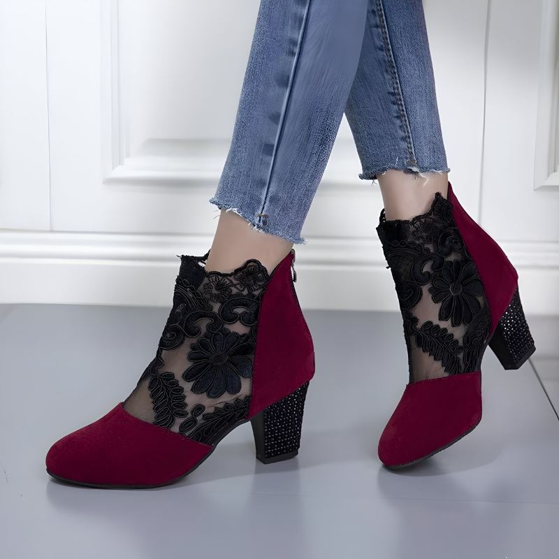 Red (Almost sold out) / US 10