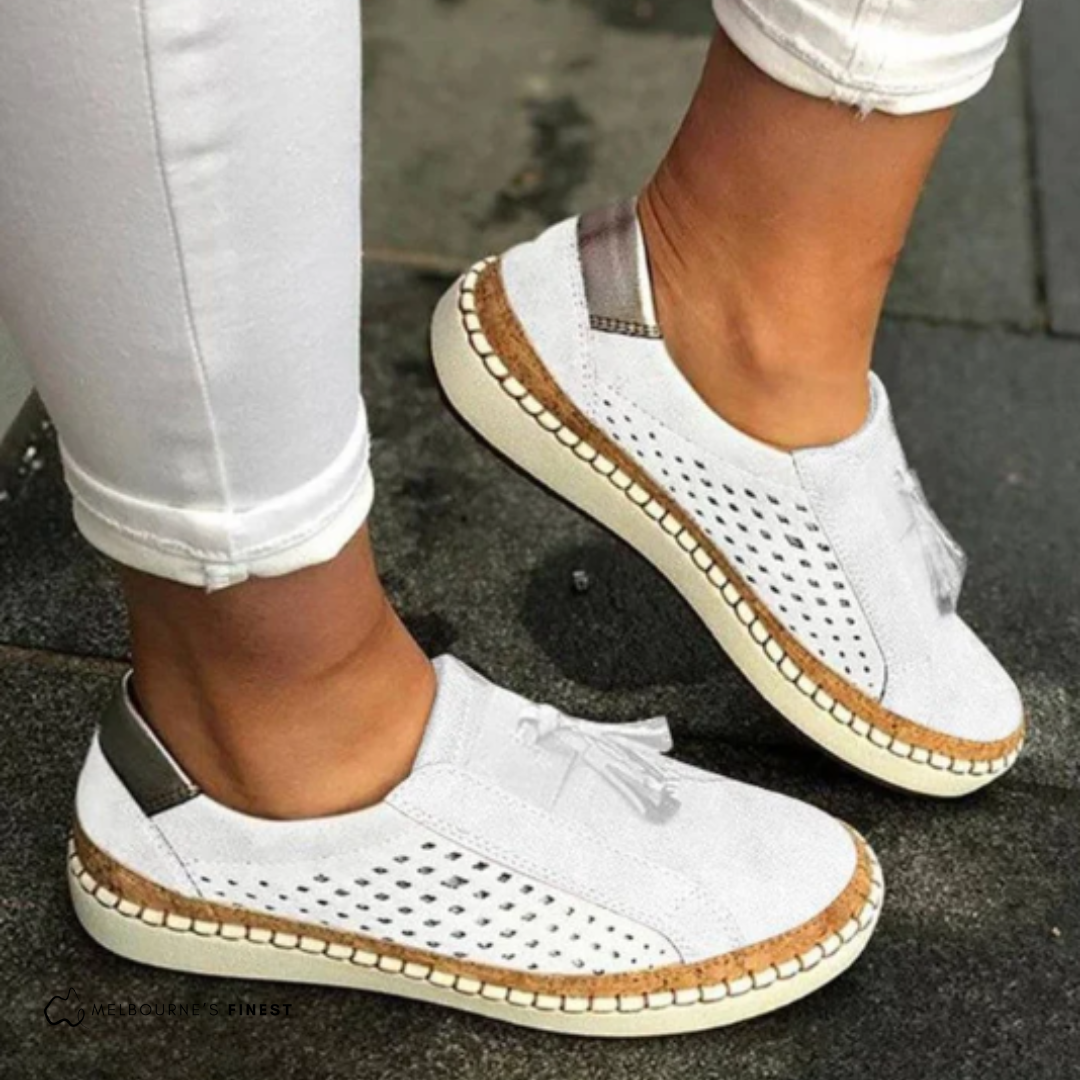 White / US 9.5