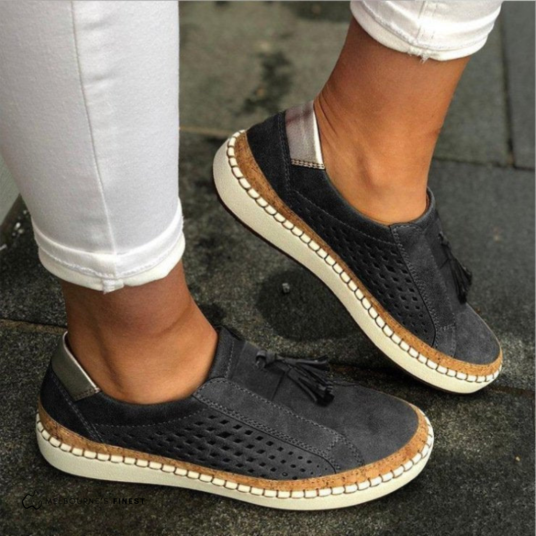 Black / US 9.5