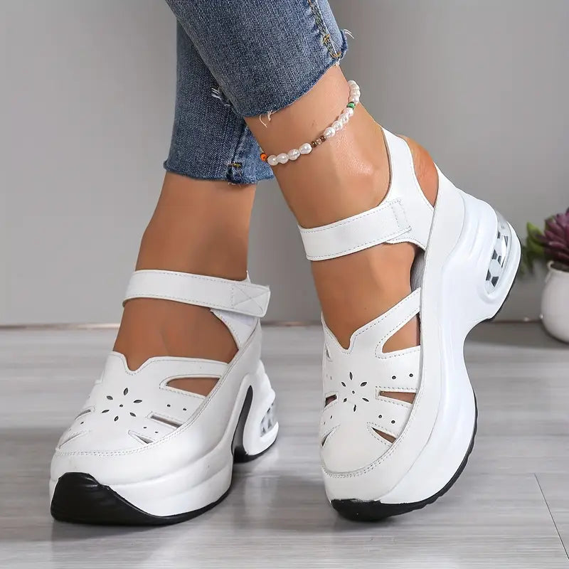 White / US 9.5