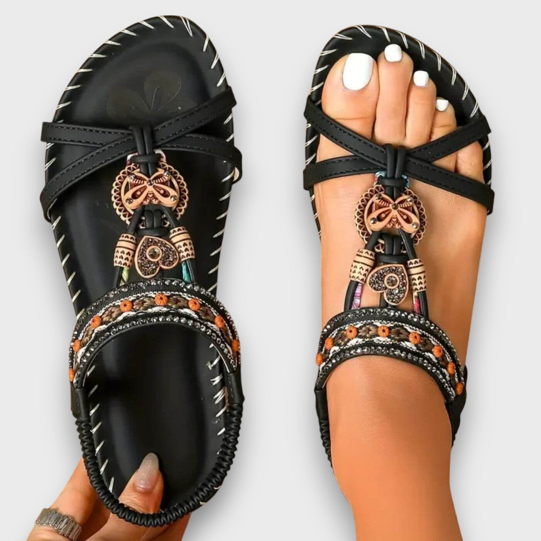 Black / 11
