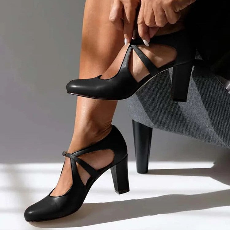 Black / US 10