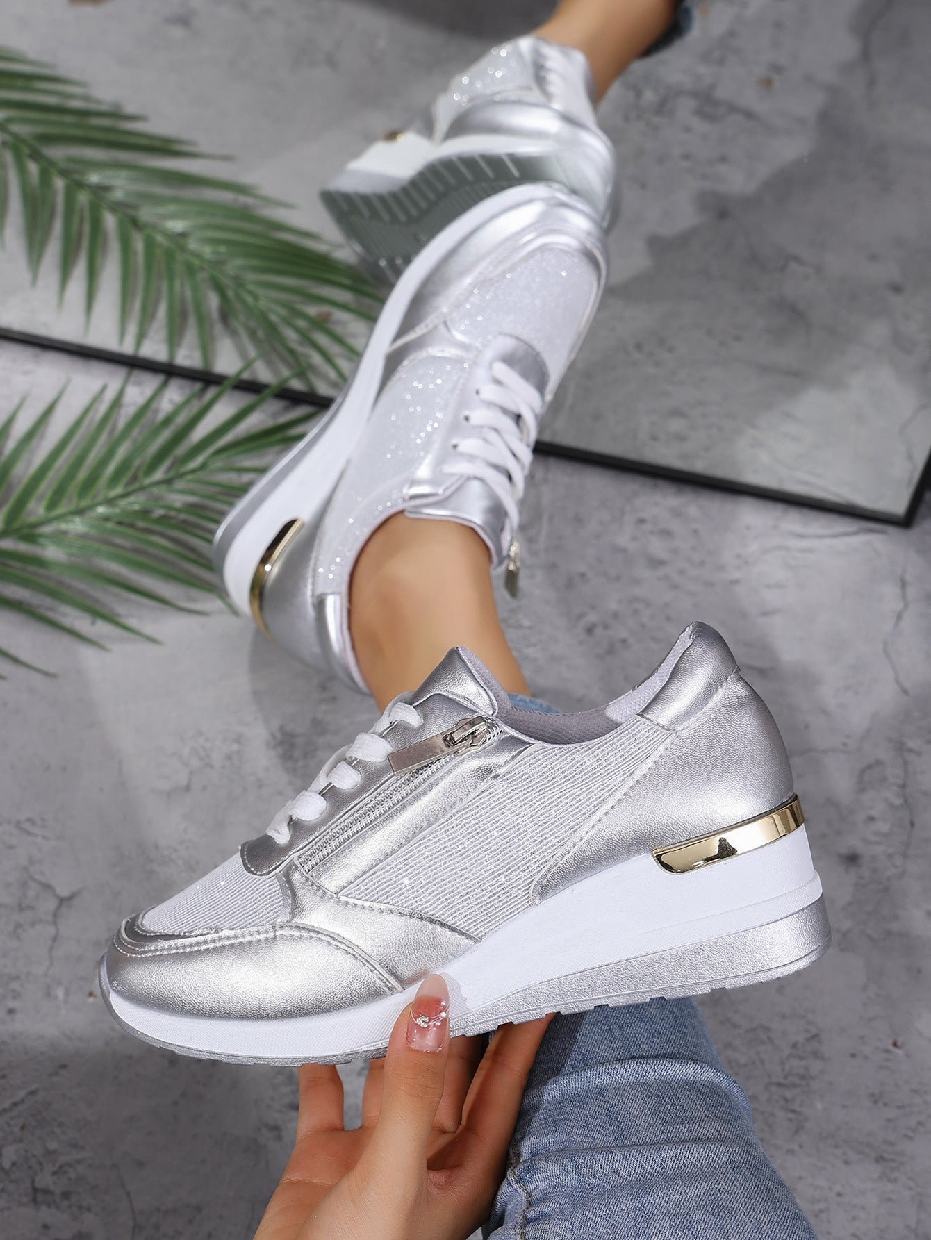 Silver / US 10