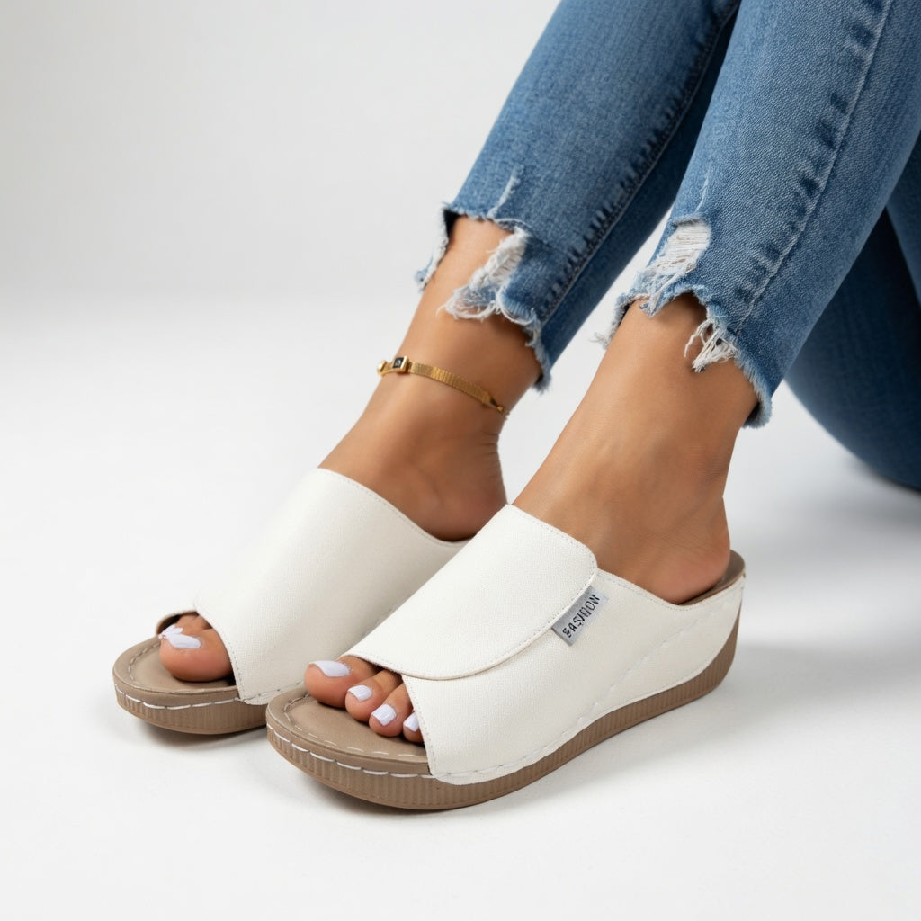 White / 43