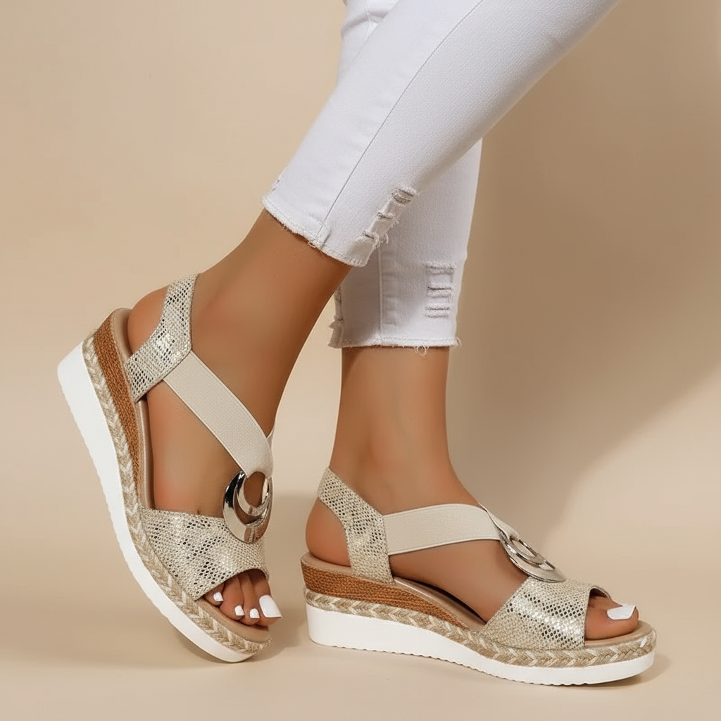 Gold (Almost sold out) / US 9.5